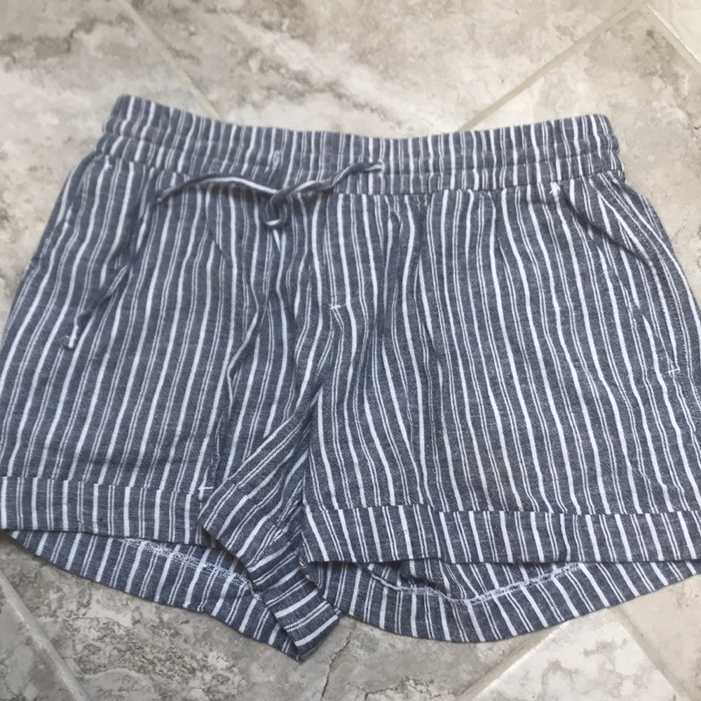 Old Navy Linen Shorts